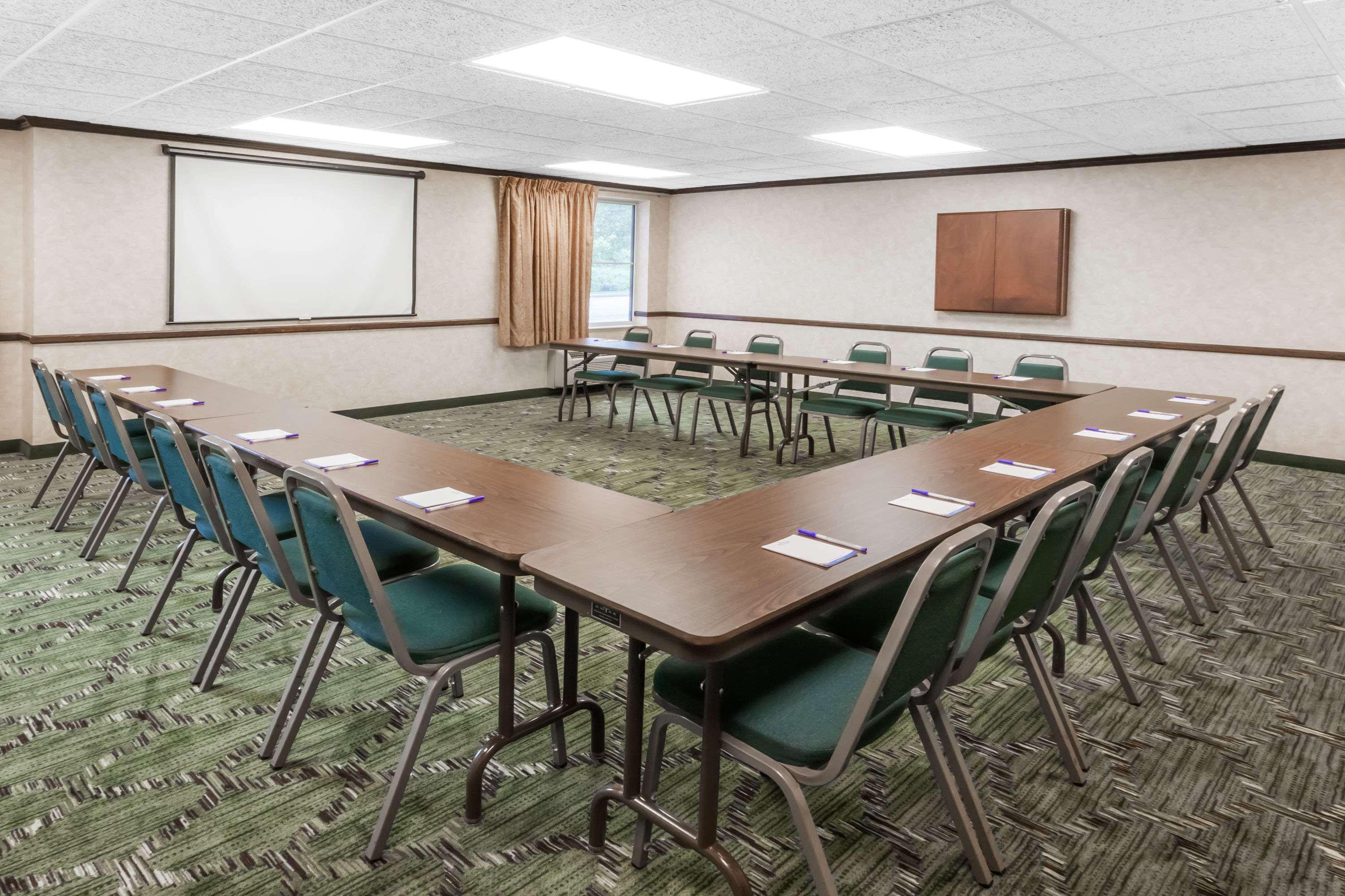 Spark By Hilton Walker Grand Rapids North Ngoại thất bức ảnh