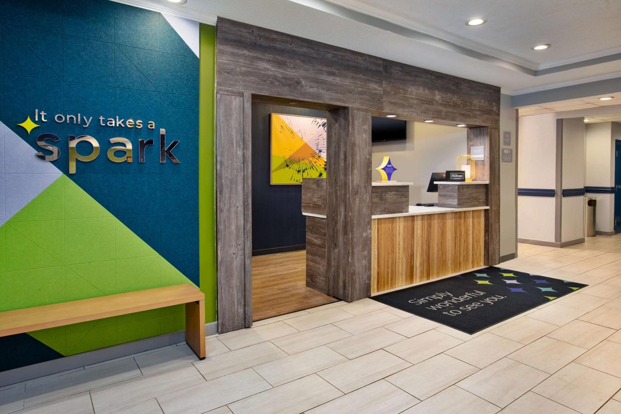 Spark By Hilton Walker Grand Rapids North Ngoại thất bức ảnh
